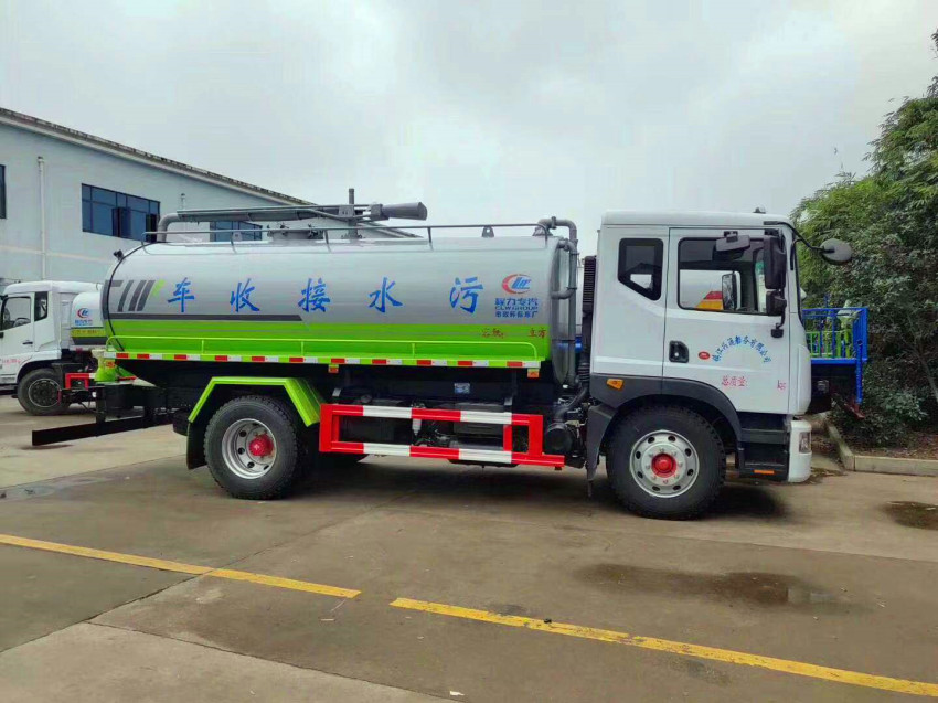 真空吸糞車 真空吸糞車